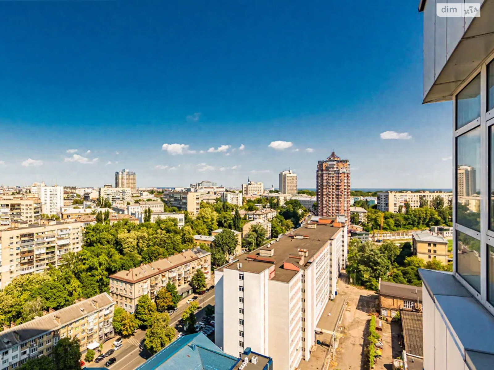 Продаж двокімнатної квартири в Києві, на узвіз Кловський 7, район Печерський фото 1