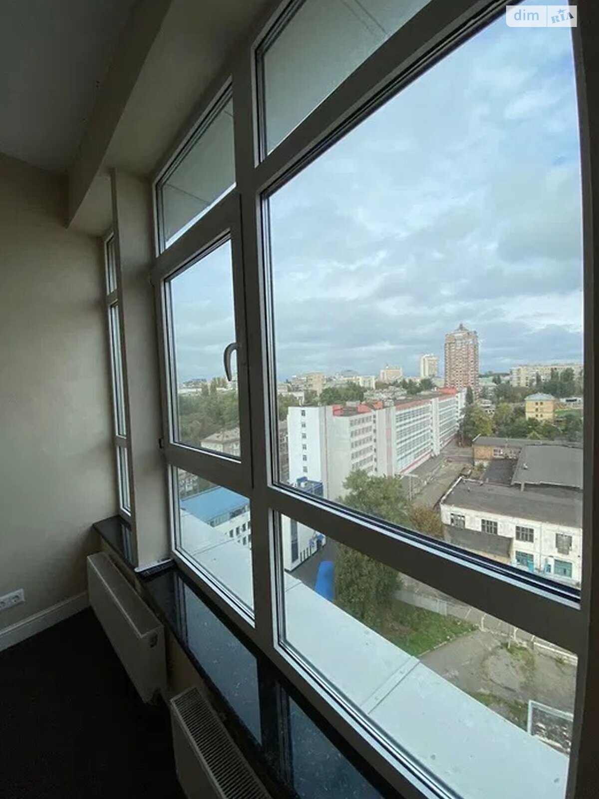 Продаж чотирикімнатної квартири в Києві, на узвіз Кловський 7, район Печерський фото 1