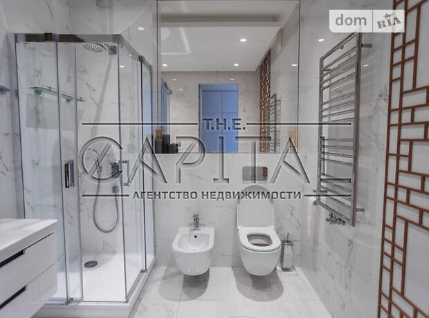 Продажа четырехкомнатной квартиры в Киеве, на ул. Коновальца Евгения 26а, район Печерский фото 1 Продажа четырехкомнатной квартиры в Киеве, на ул. Коновальца Евгения 26а, район Печерский фото 1