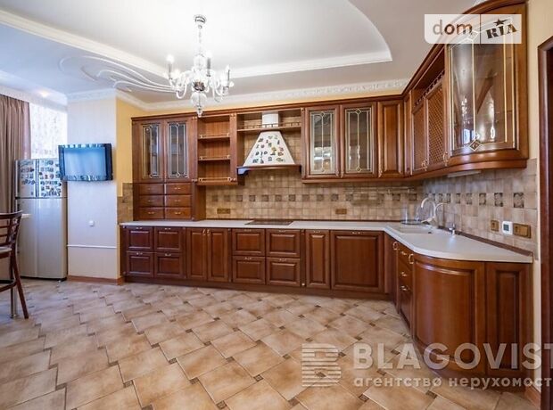 Продажа четырехкомнатной квартиры в Киеве, на ул. Коновальца Евгения 32Б, район Печерский фото 1 Продажа четырехкомнатной квартиры в Киеве, на ул. Коновальца Евгения 32Б, район Печерский фото 1