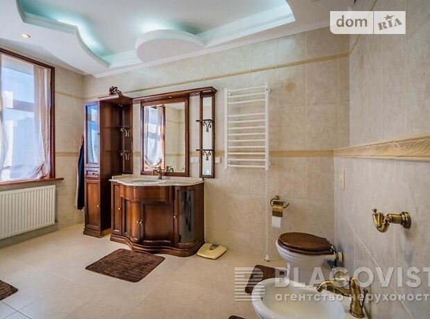 Продажа четырехкомнатной квартиры в Киеве, на ул. Коновальца Евгения 32Б, район Печерский фото 1 Продажа четырехкомнатной квартиры в Киеве, на ул. Коновальца Евгения 32Б, район Печерский фото 1