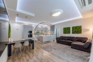 Продажа трехкомнатной квартиры в Киеве, на ул. Коновальца Евгения 44А, район Печерский фото 2