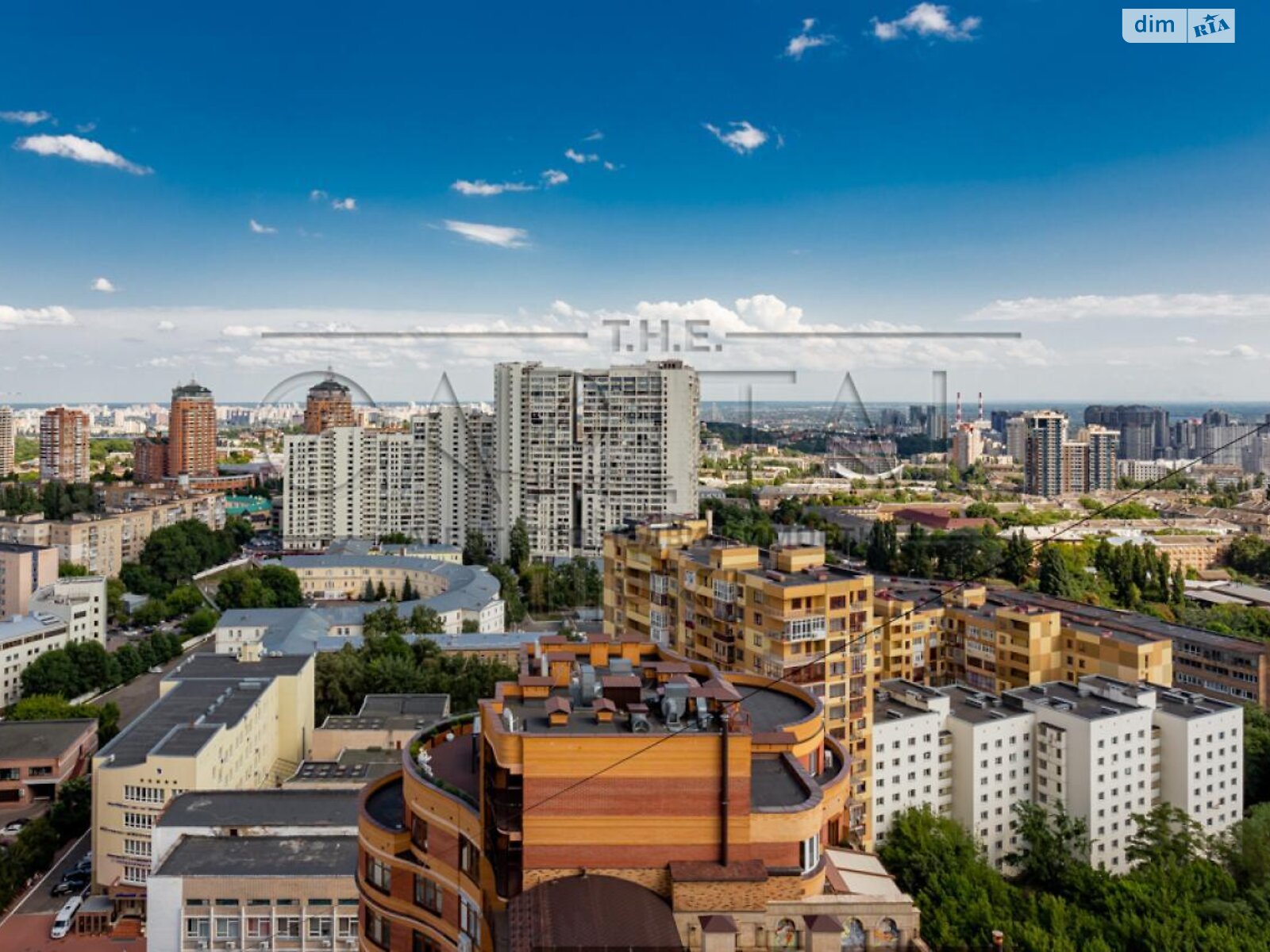 Продажа четырехкомнатной квартиры в Киеве, на ул. Коновальца Евгения 36В, район Печерский фото 1
