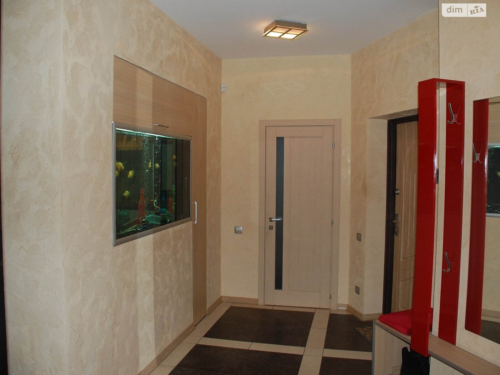 Продаж трикімнатної квартири в Києві, на вул. Коновальця Євгена 32Б, район Печерський фото 1 Продаж трикімнатної квартири в Києві, на вул. Коновальця Євгена 32Б, район Печерський фото 1