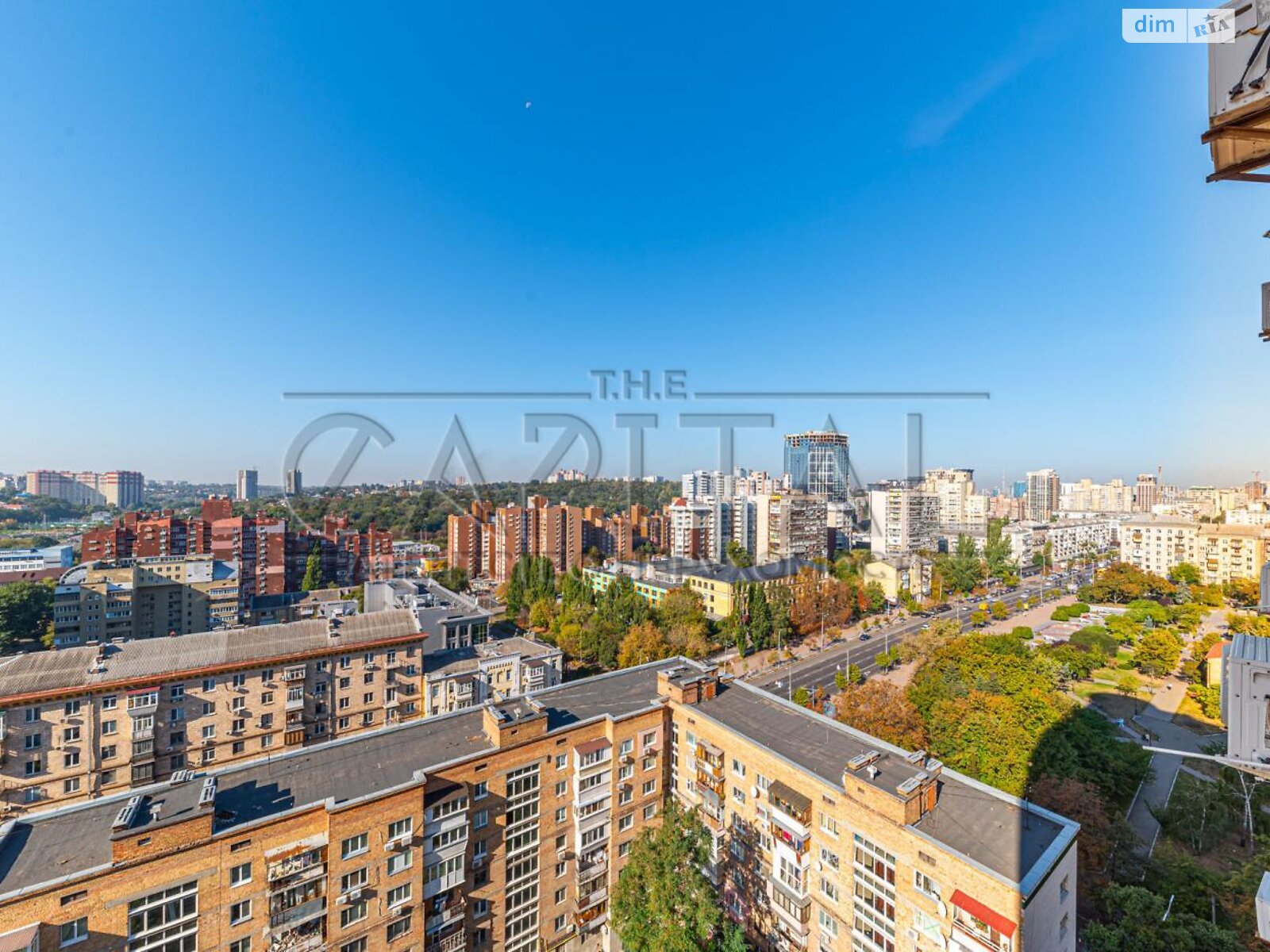 Продажа трехкомнатной квартиры в Киеве, на ул. Ковпака 17, район Печерский фото 1 Продажа трехкомнатной квартиры в Киеве, на ул. Ковпака 17, район Печерский фото 1