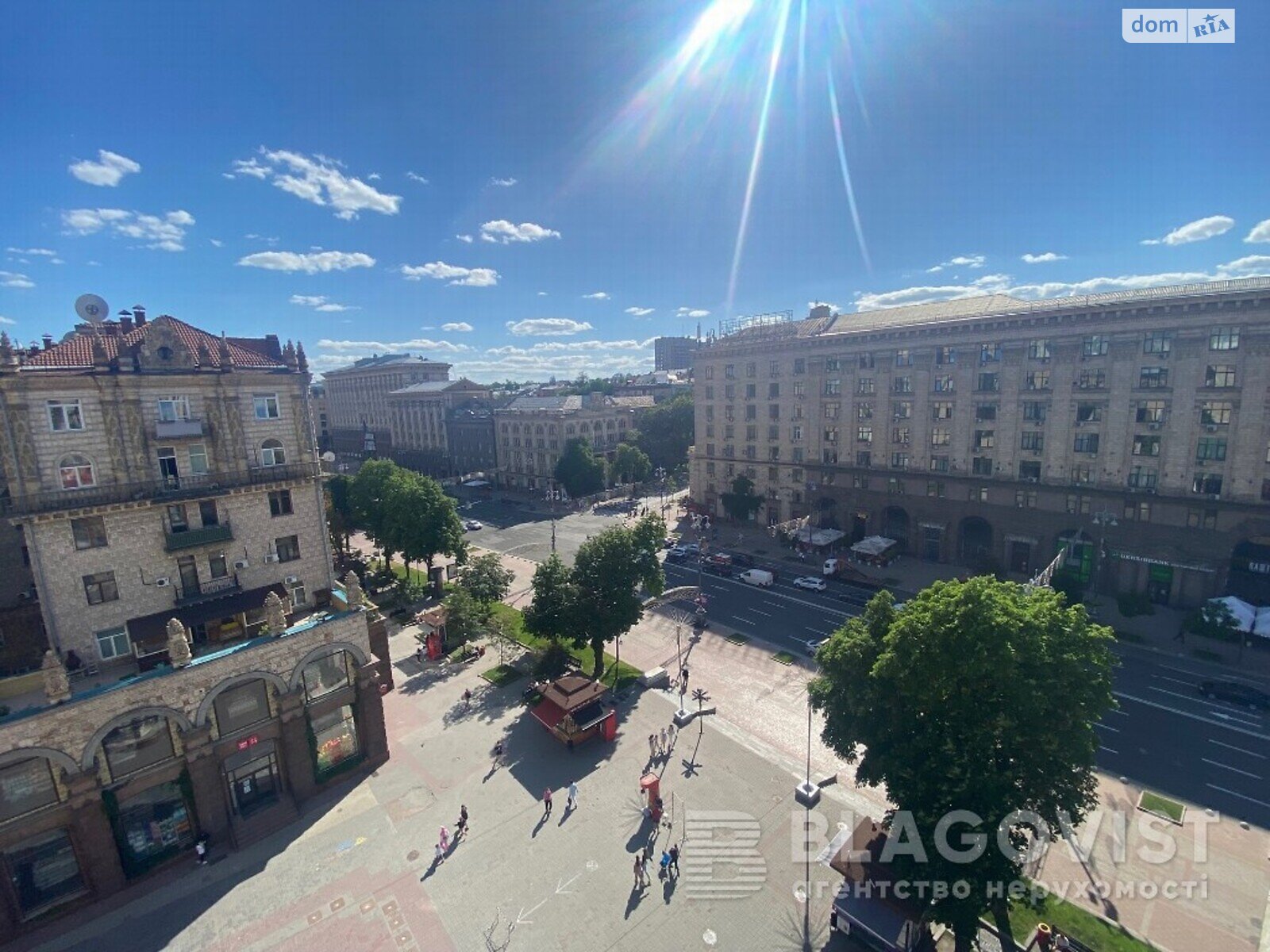 Продаж трикімнатної квартири в Києві, на вул. Хрещатик, район Печерський фото 1 Продаж трикімнатної квартири в Києві, на вул. Хрещатик, район Печерський фото 1