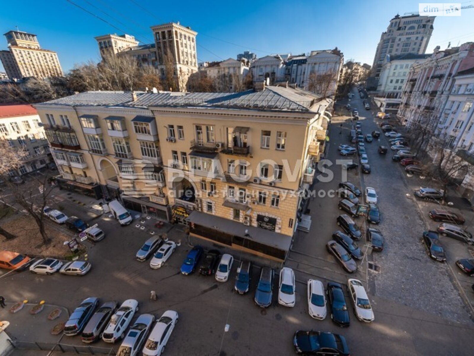 Продажа трехкомнатной квартиры в Киеве, на ул. Крещатик 21, район Печерский фото 1