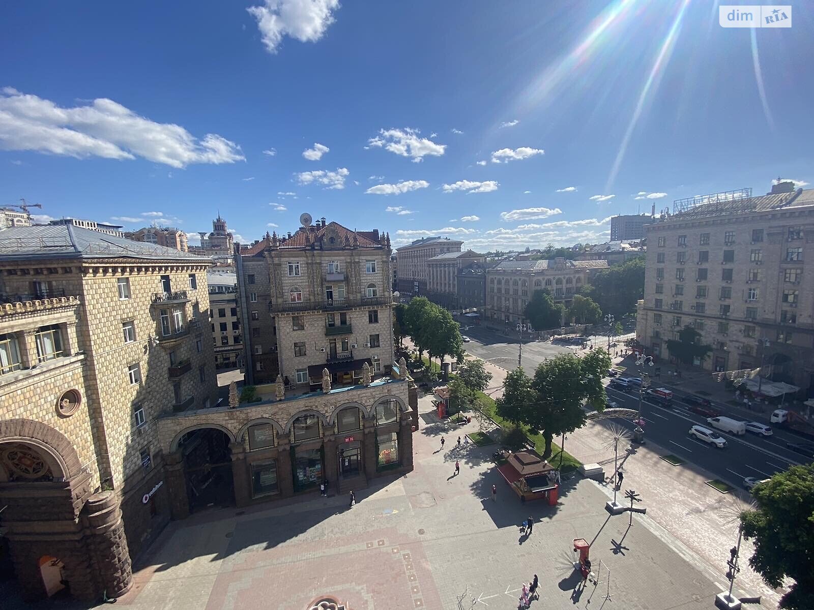 Продаж трикімнатної квартири в Києві, на вул. Хрещатик, район Печерський фото 1 Продаж трикімнатної квартири в Києві, на вул. Хрещатик, район Печерський фото 1