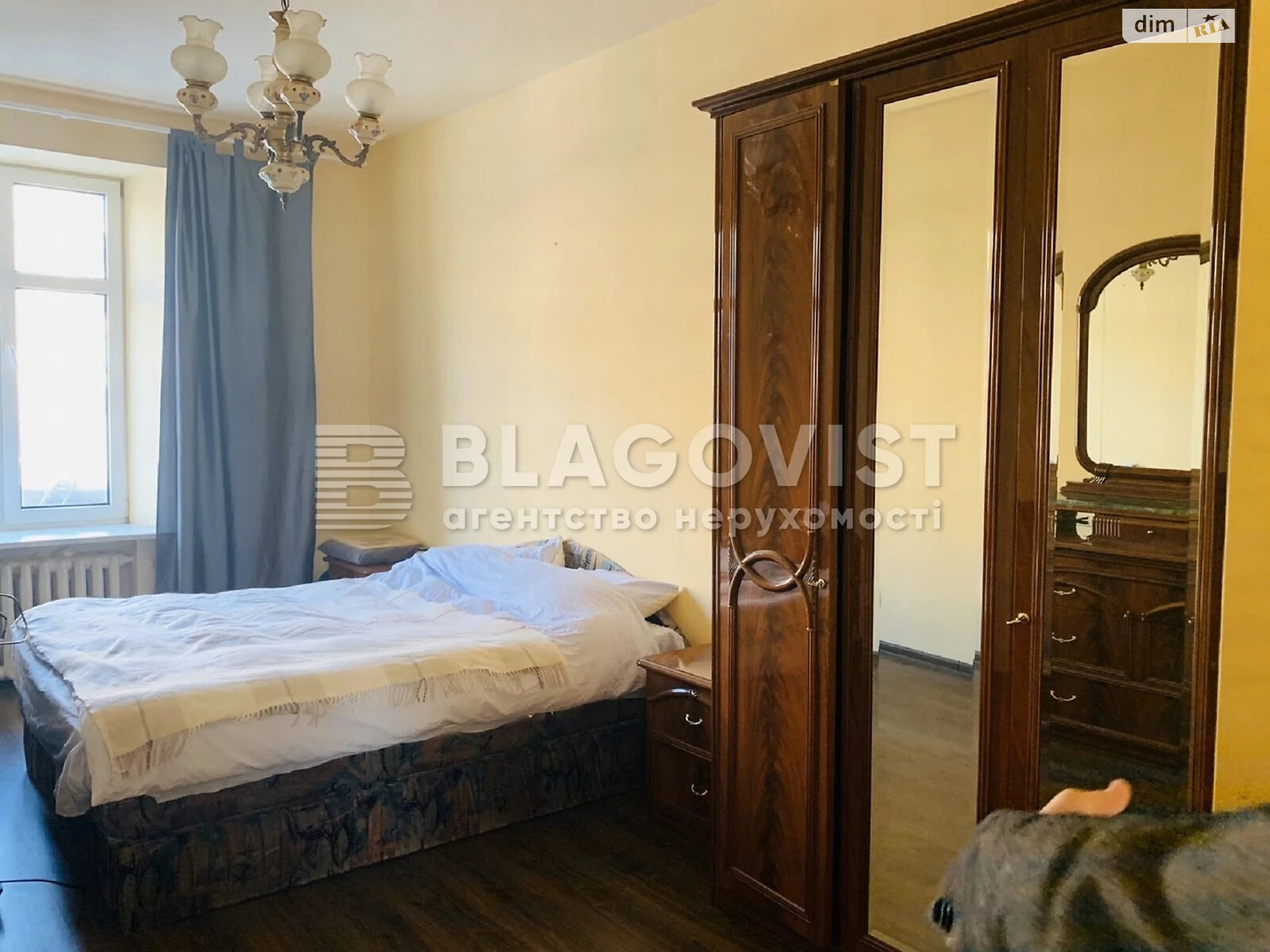 Продажа однокомнатной квартиры в Киеве, на ул. Крещатик 13, район Печерский фото 1 Продажа однокомнатной квартиры в Киеве, на ул. Крещатик 13, район Печерский фото 1