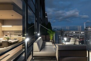Продажа трехкомнатной квартиры в Киеве, на пер. Лабораторный 7, район Печерский фото 2
