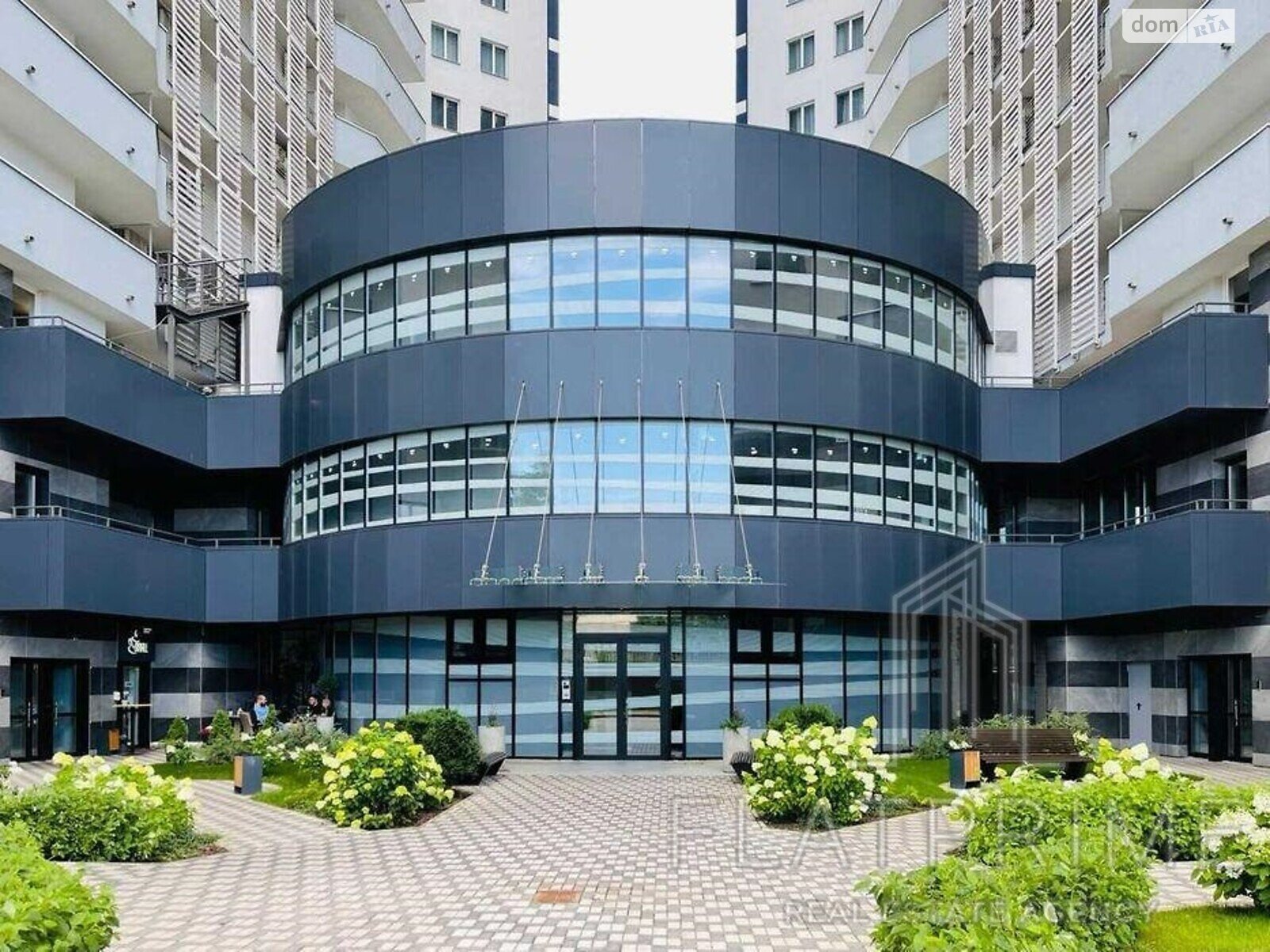 Продажа однокомнатной квартиры в Киеве, на пер. Лабораторный 7, район Печерский фото 1