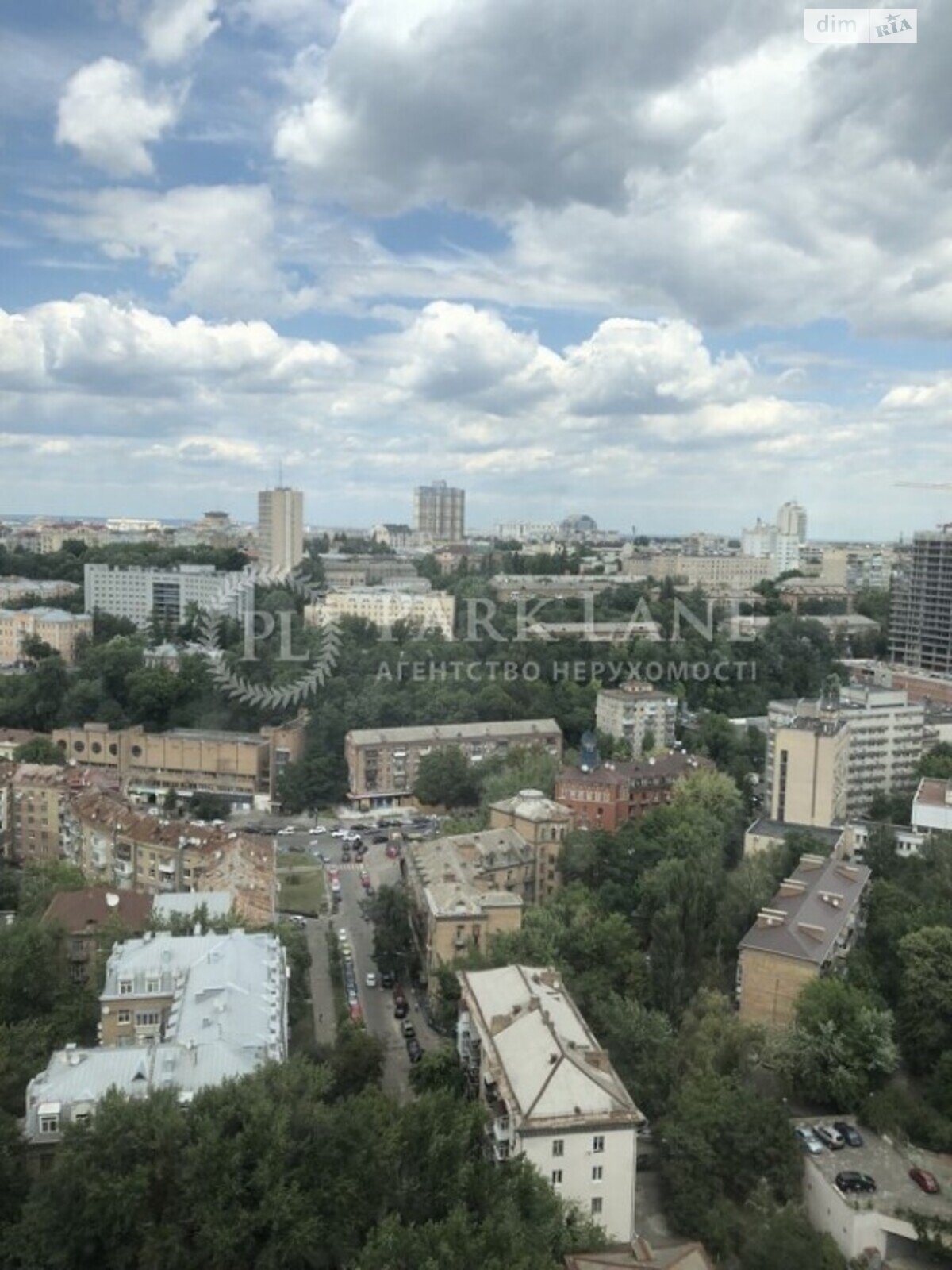 Продаж однокімнатної квартири в Києві, на бул. Лесі Українки 7В, район Печерський фото 1