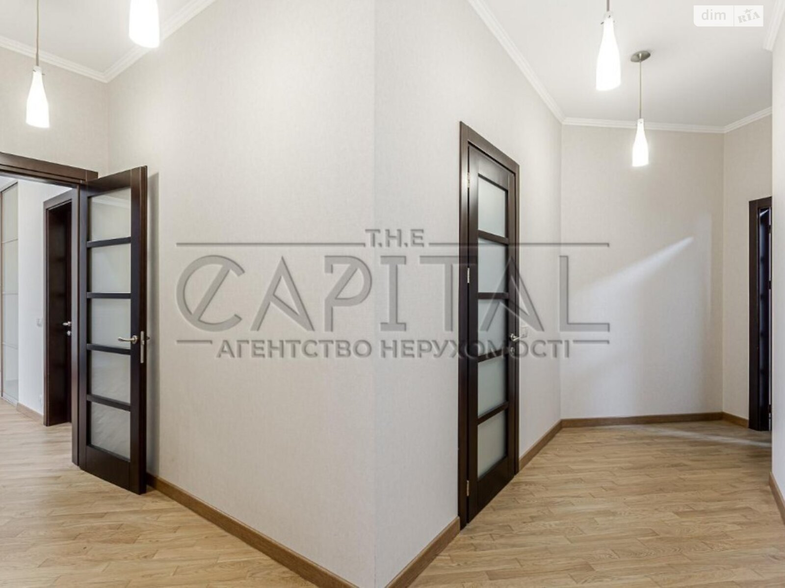 Продаж чотирикімнатної квартири в Києві, на бул. Лесі Українки, район Печерський фото 1 Продаж чотирикімнатної квартири в Києві, на бул. Лесі Українки, район Печерський фото 1