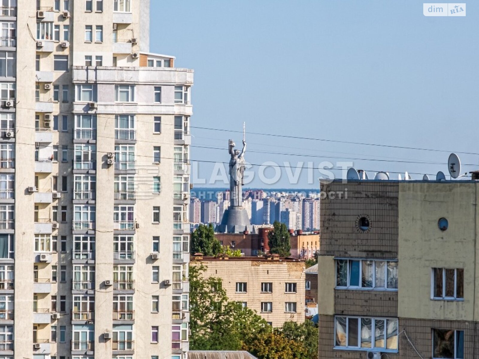 Продажа однокомнатной квартиры в Киеве, на бул. Леси Украинки 7В, район Печерский фото 1