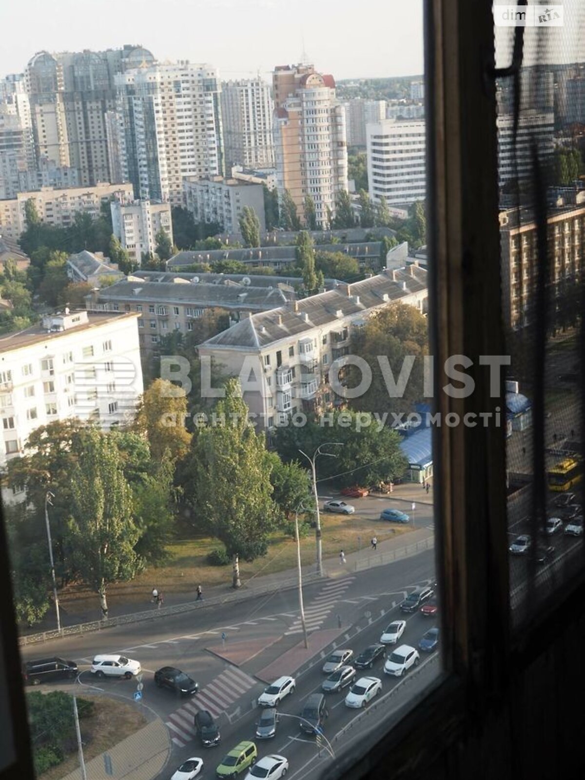Продаж двокімнатної квартири в Києві, на бул. Лесі Українки 36Б, район Печерський фото 1