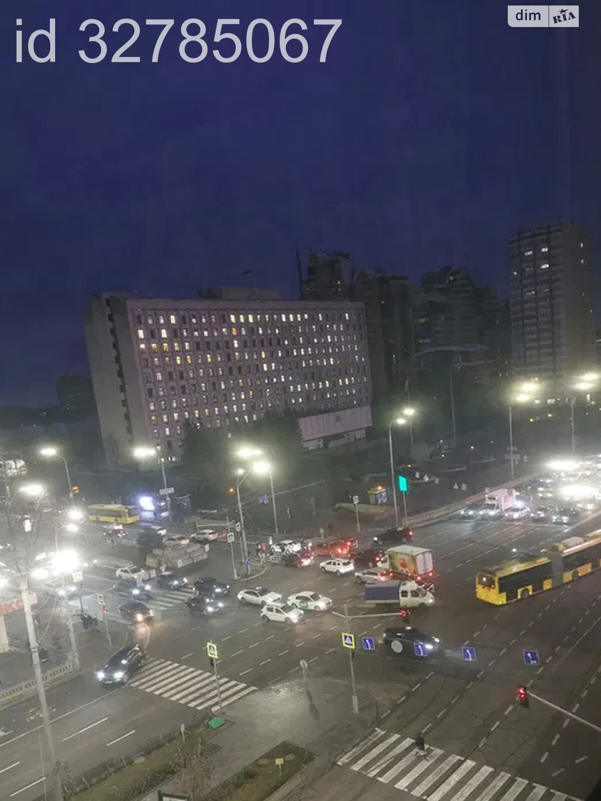 Продаж двокімнатної квартири в Києві, на бул. Лесі Українки 24, район Печерський фото 1 Продаж двокімнатної квартири в Києві, на бул. Лесі Українки 24, район Печерський фото 1