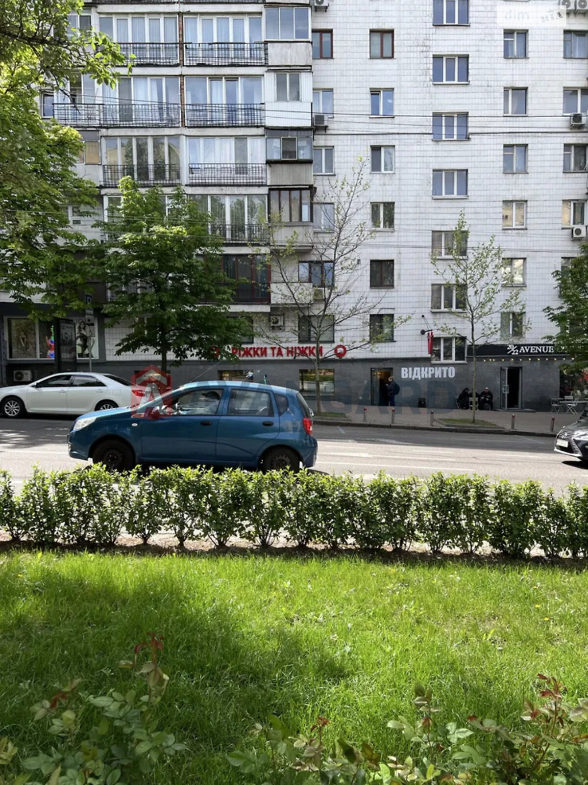 Продажа трехкомнатной квартиры в Киеве, на бул. Леси Украинки 20/22, район Печерский фото 1 Продажа трехкомнатной квартиры в Киеве, на бул. Леси Украинки 20/22, район Печерский фото 1