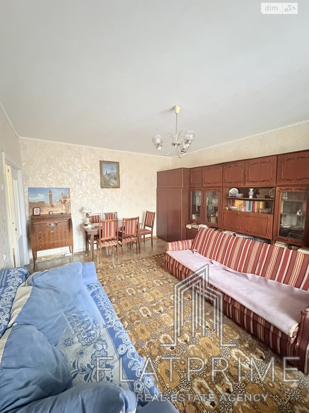 Продажа трехкомнатной квартиры в Киеве, на бул. Леси Украинки 24, район Печерский фото 1