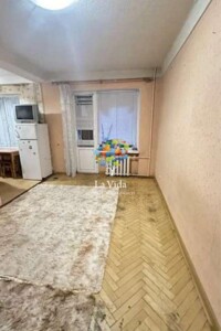 Продаж однокімнатної квартири в Києві, на бул. Марії Приймаченко 4, район Печерський фото 2