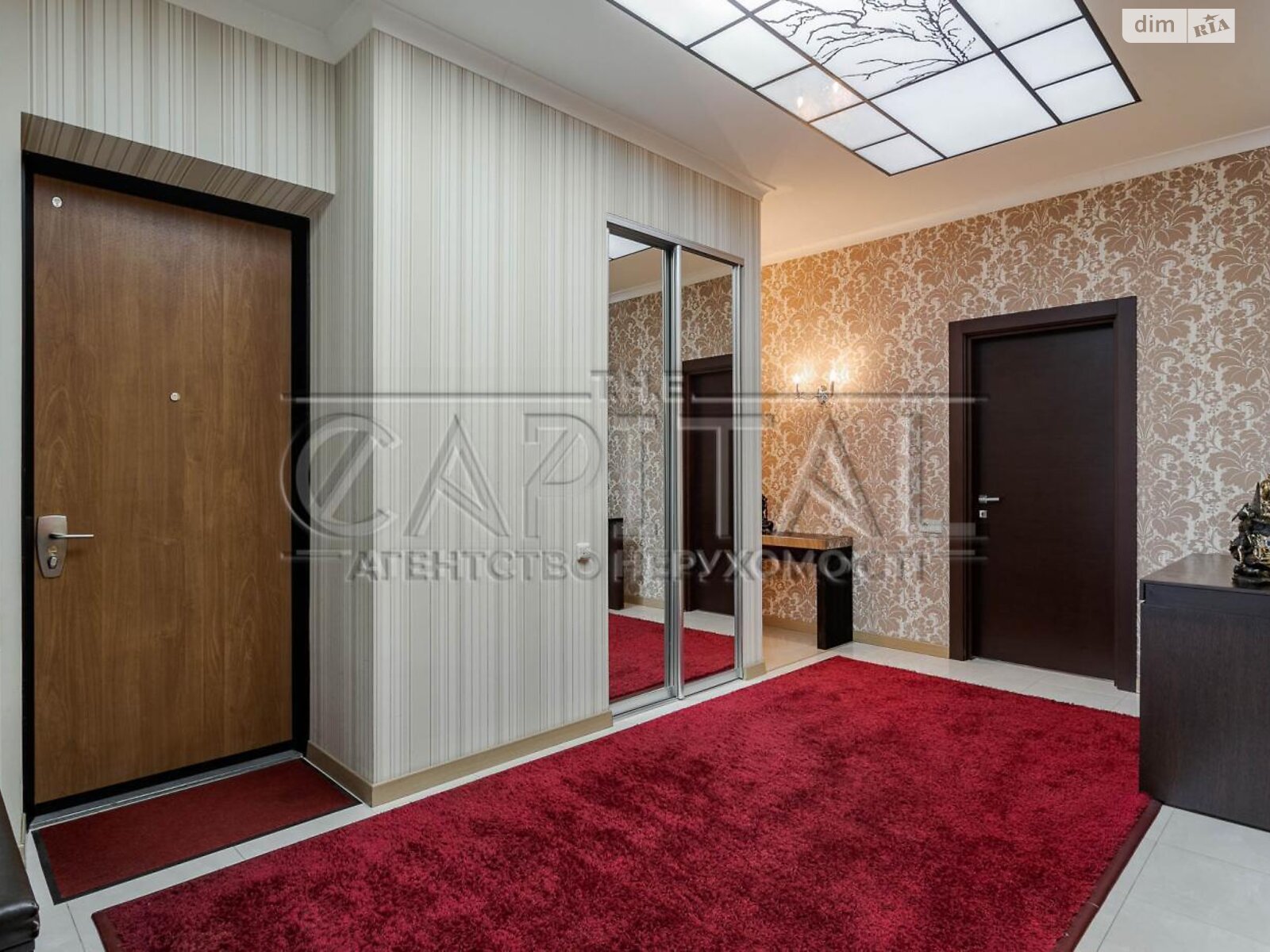Продажа четырехкомнатной квартиры в Киеве, на ул. Лютеранская 10А, район Печерский фото 1