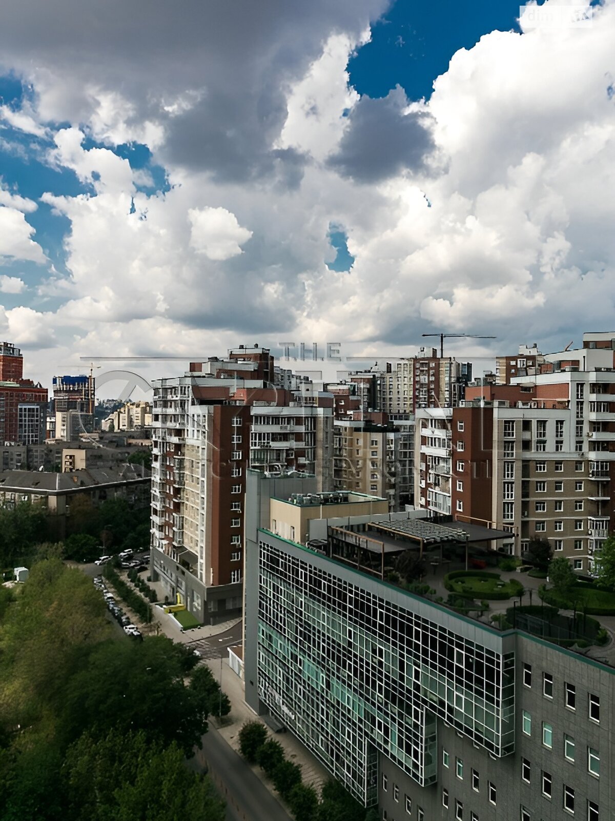 Продаж трикімнатної квартири в Києві, на вул. Маккейна Джона 7, район Печерський фото 1 Продаж трикімнатної квартири в Києві, на вул. Маккейна Джона 7, район Печерський фото 1