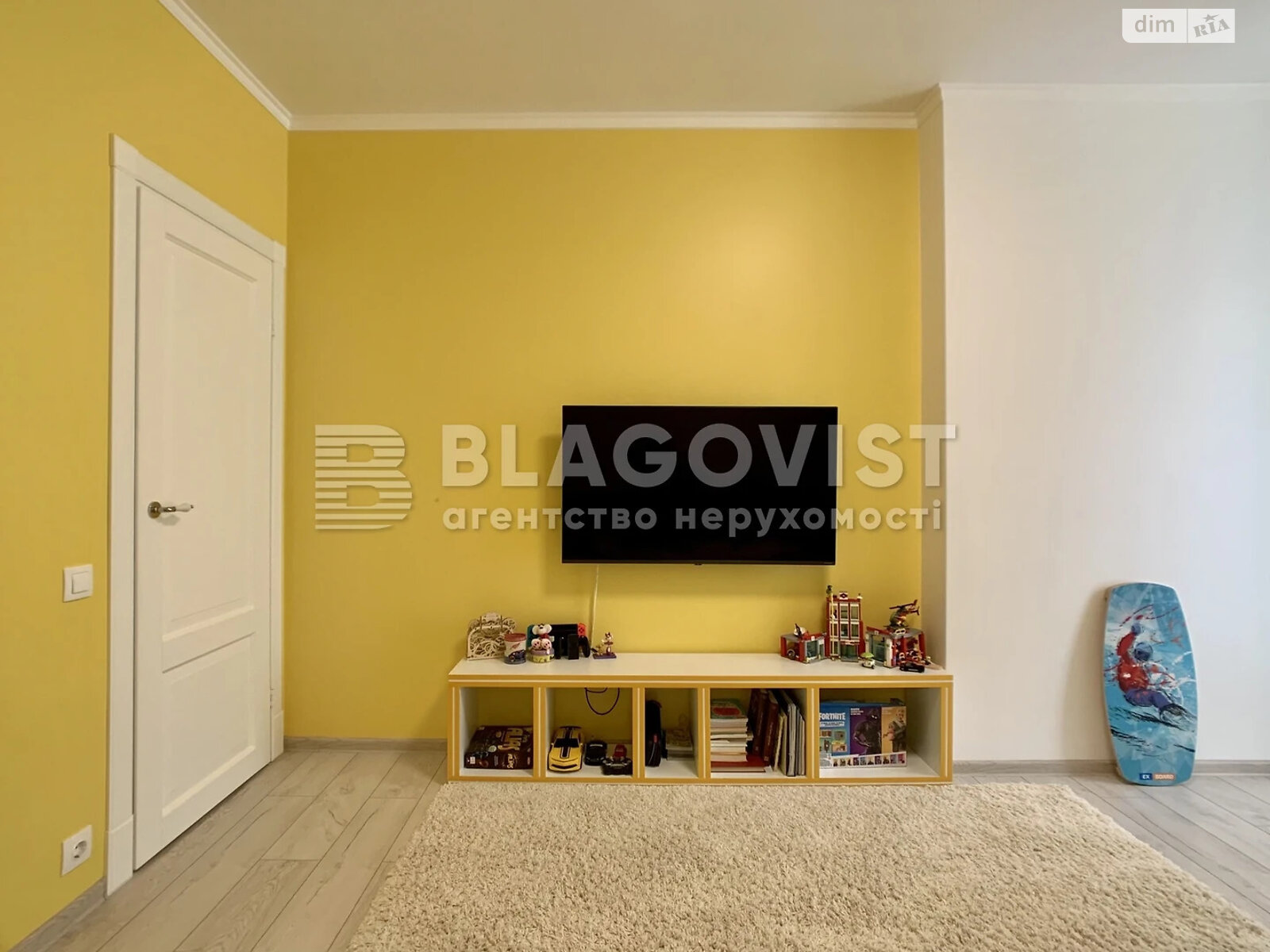 Продаж трикімнатної квартири в Києві, на вул. Маккейна Джона 7, район Печерський фото 1 Продаж трикімнатної квартири в Києві, на вул. Маккейна Джона 7, район Печерський фото 1