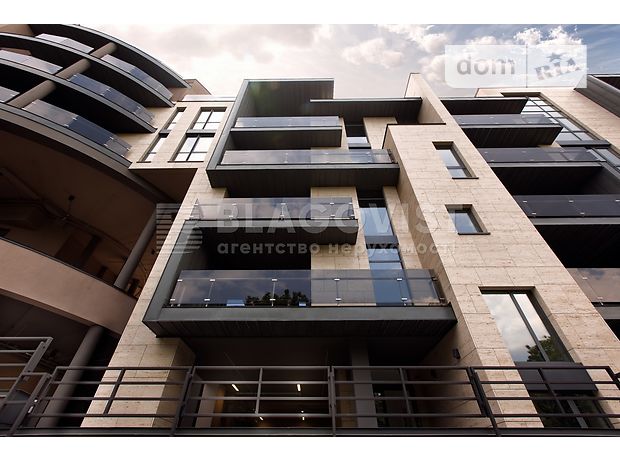 Продажа пятикомнатной квартиры в Киеве, на пер. Мичурина район Печерский фото 1 Продажа пятикомнатной квартиры в Киеве, на пер. Мичурина район Печерский фото 1