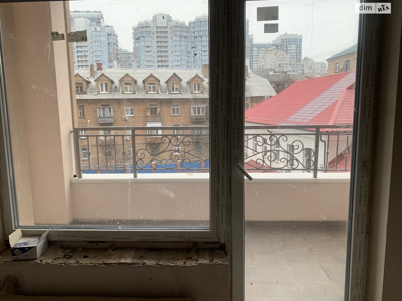Продажа двухкомнатной квартиры в Киеве, на ул. Михаила Бойчука 19А, район Печерский фото 1