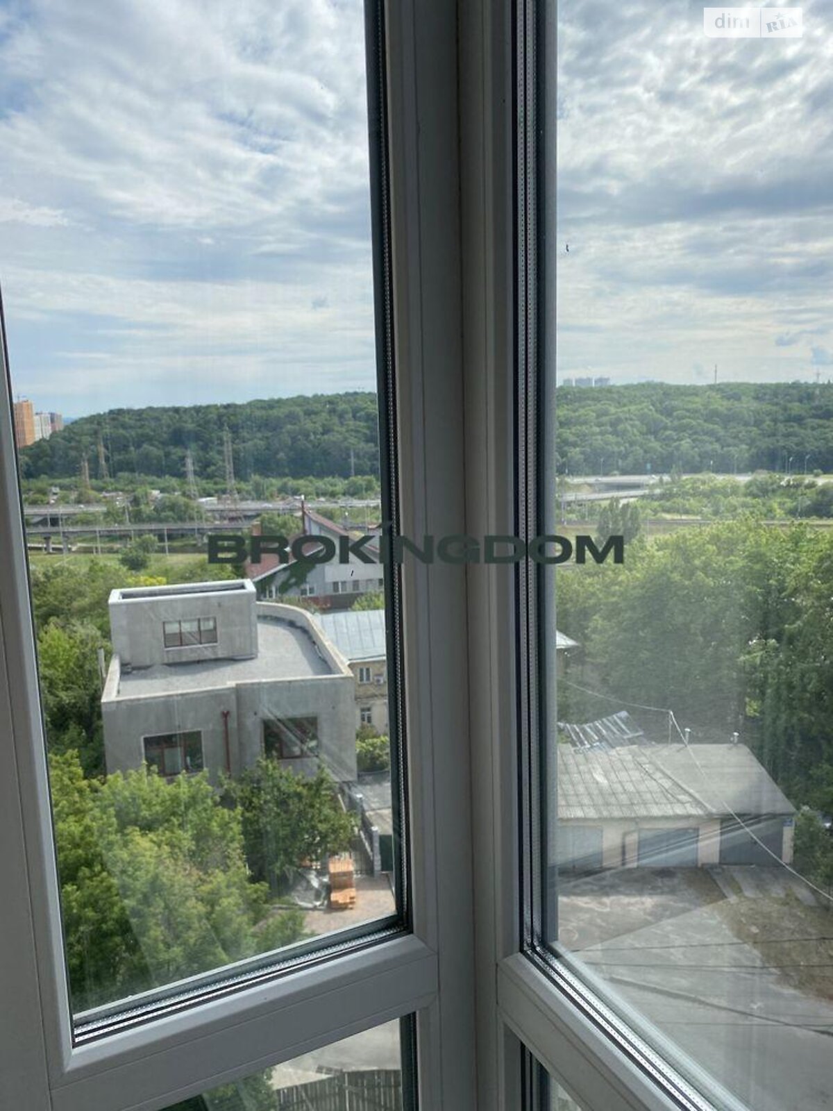 Продаж однокімнатної квартири в Києві, на вул. Миколи Соловцова 2, район Печерський фото 1 Продаж однокімнатної квартири в Києві, на вул. Миколи Соловцова 2, район Печерський фото 1