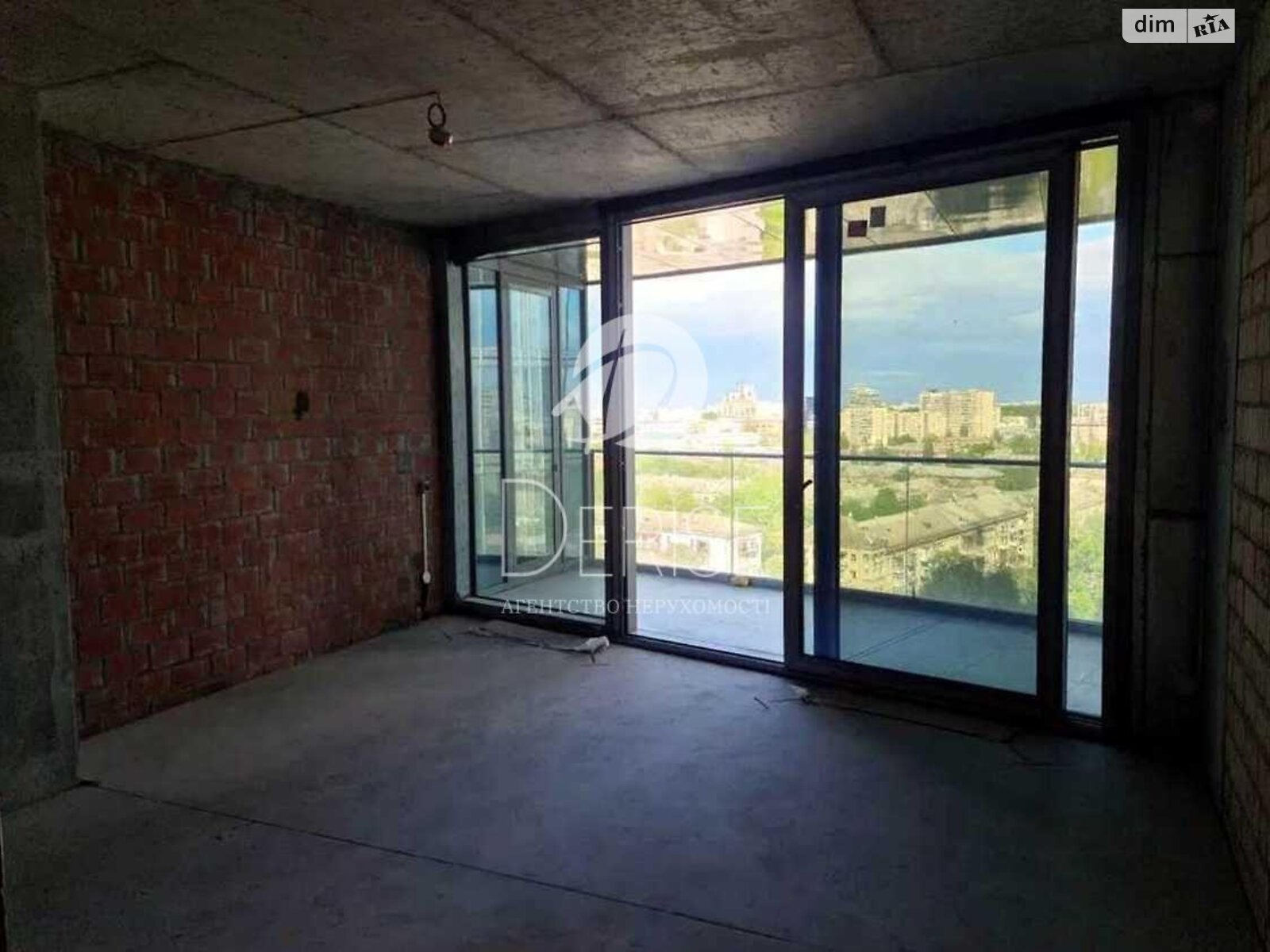 Продажа трехкомнатной квартиры в Киеве, на ул. Иоанна Павла II 12, район Печерский фото 1 Продажа трехкомнатной квартиры в Киеве, на ул. Иоанна Павла II 12, район Печерский фото 1