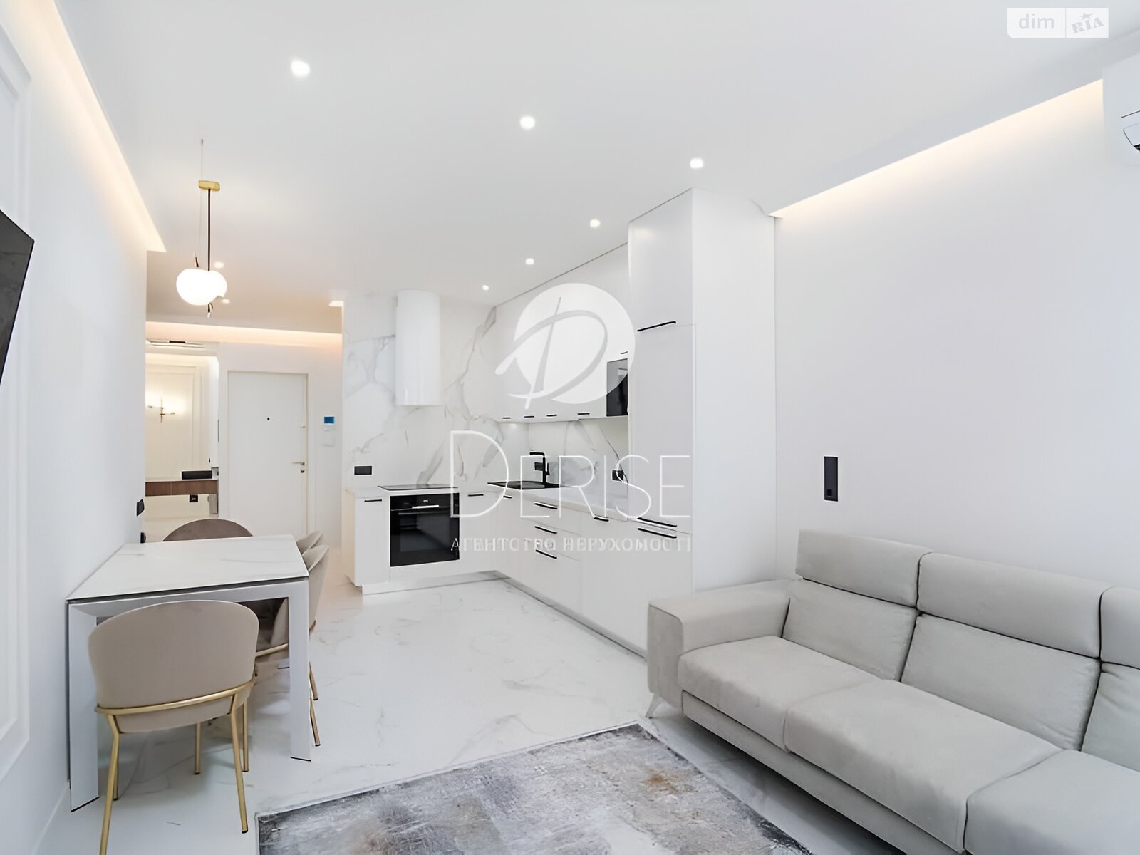 Продажа трехкомнатной квартиры в Киеве, на ул. Иоанна Павла II 6/1, район Печерский фото 1 Продажа трехкомнатной квартиры в Киеве, на ул. Иоанна Павла II 6/1, район Печерский фото 1