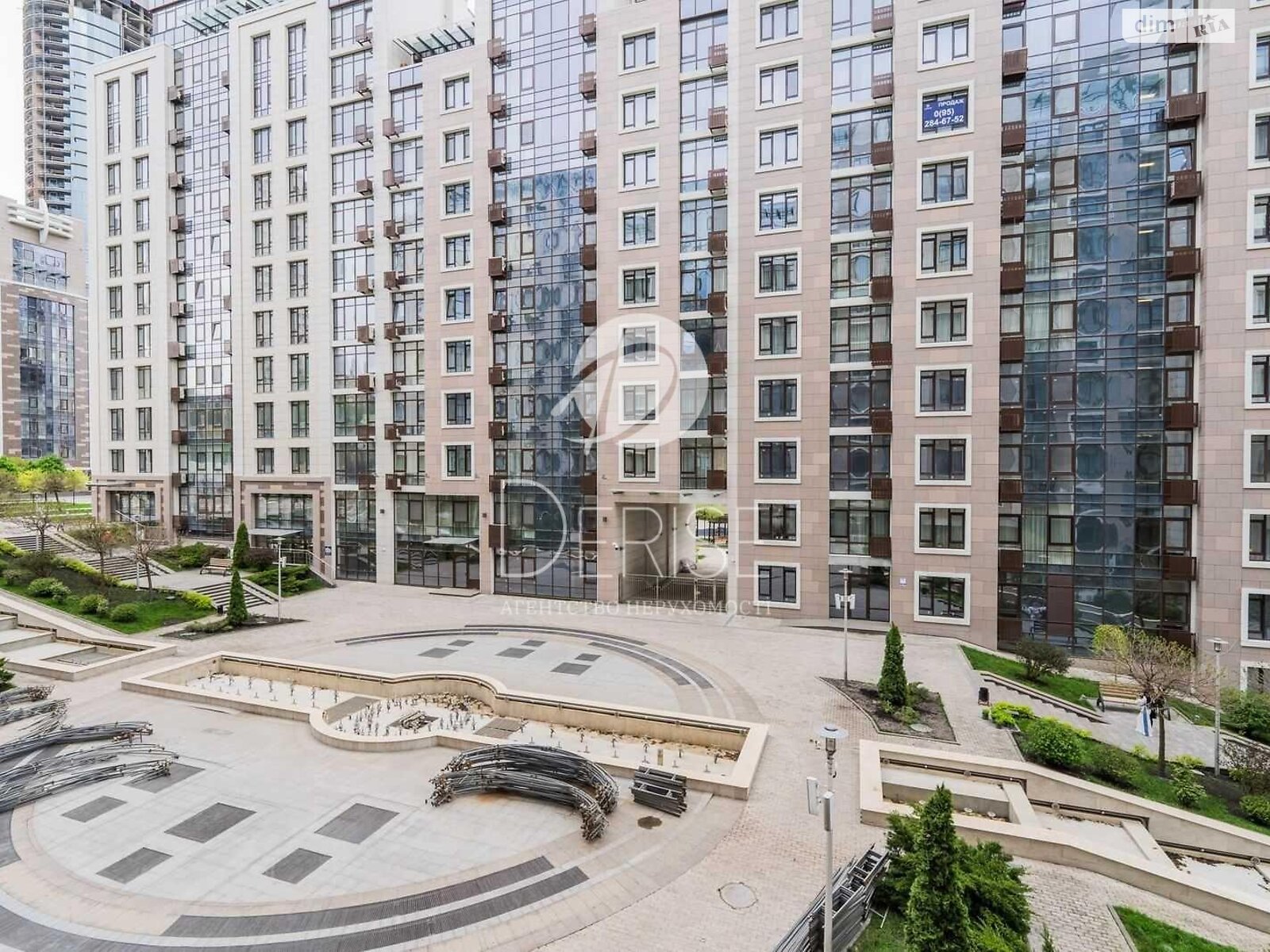 Продажа четырехкомнатной квартиры в Киеве, на ул. Иоанна Павла II 6/1, район Печерский фото 1 Продажа четырехкомнатной квартиры в Киеве, на ул. Иоанна Павла II 6/1, район Печерский фото 1