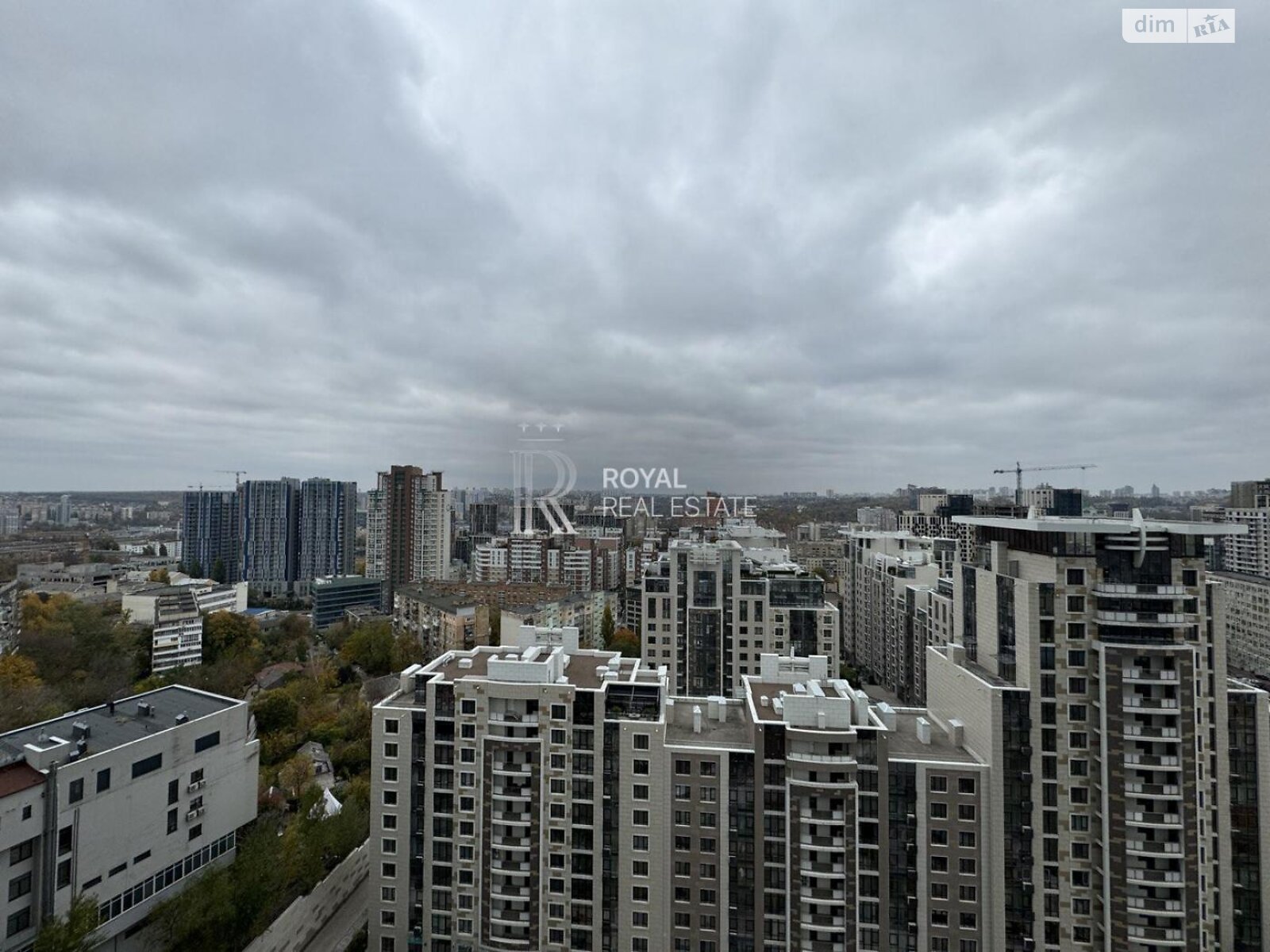 Продажа трехкомнатной квартиры в Киеве, на ул. Иоанна Павла II 12, район Печерский фото 1