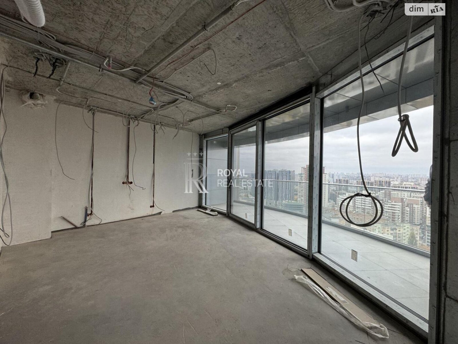 Продажа трехкомнатной квартиры в Киеве, на ул. Иоанна Павла II 12, район Печерский фото 1