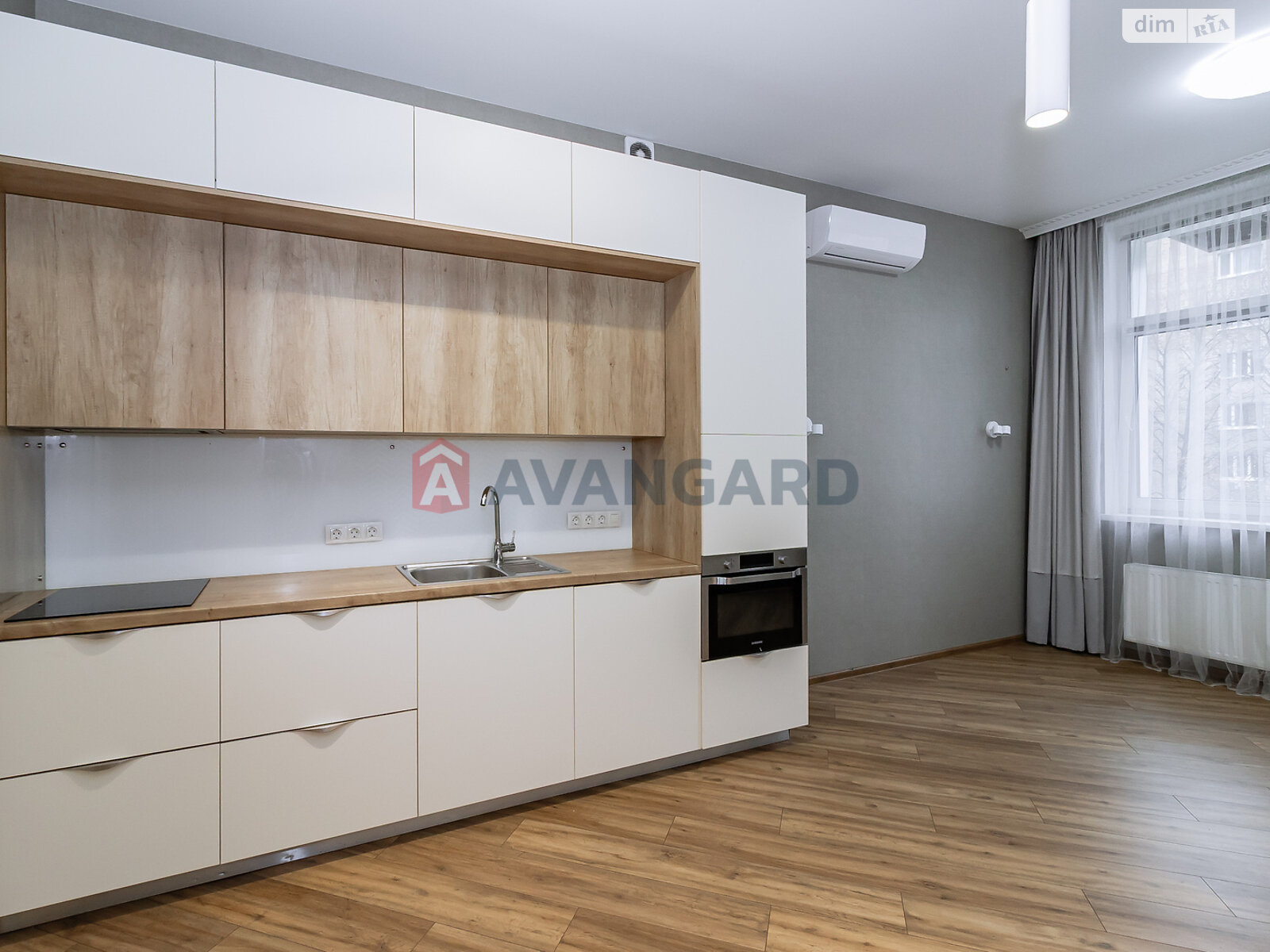 Продажа трехкомнатной квартиры в Киеве, на ул. Иоанна Павла II 11, район Печерский фото 1