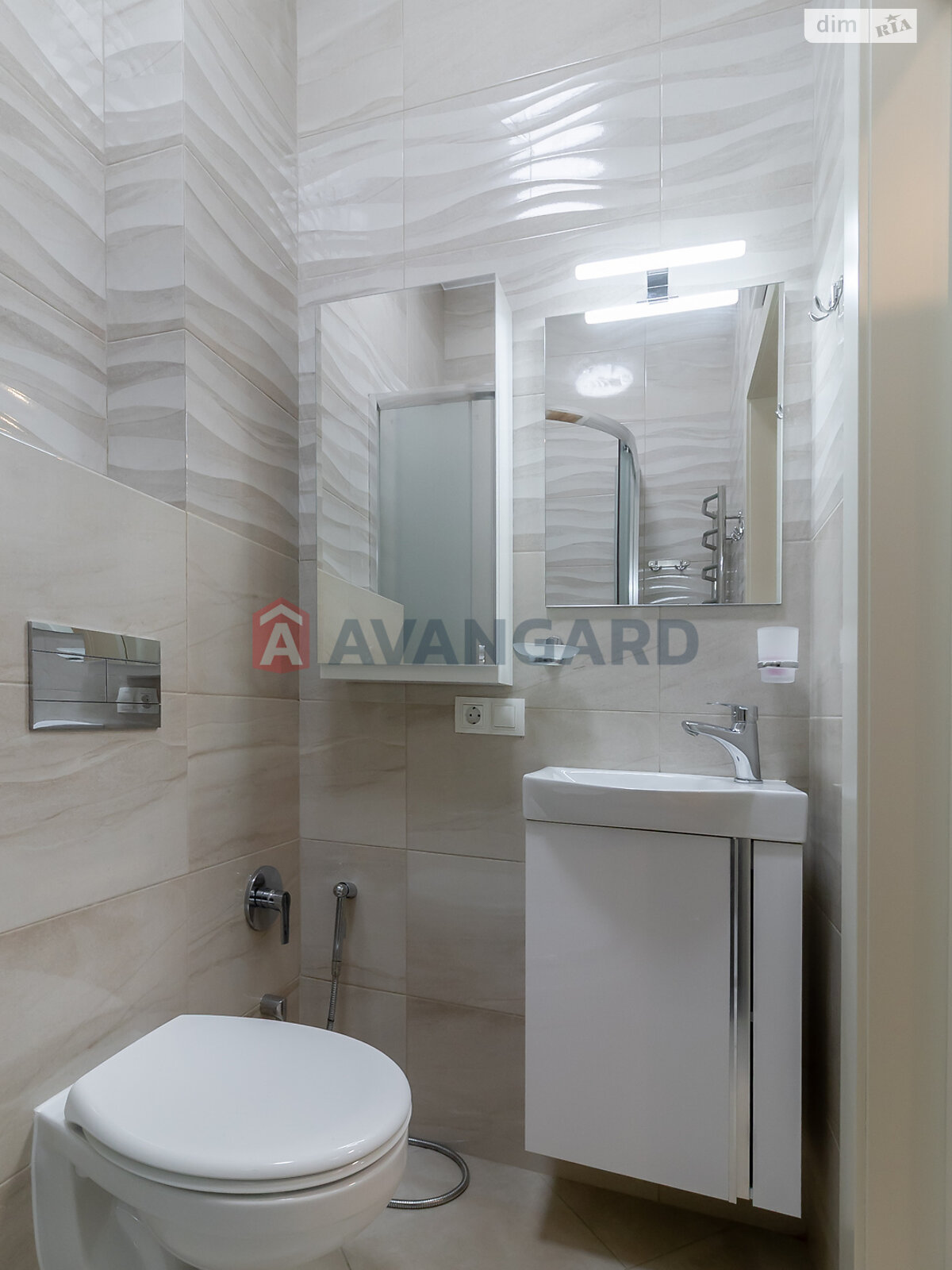 Продажа трехкомнатной квартиры в Киеве, на ул. Иоанна Павла II 11, район Печерский фото 1