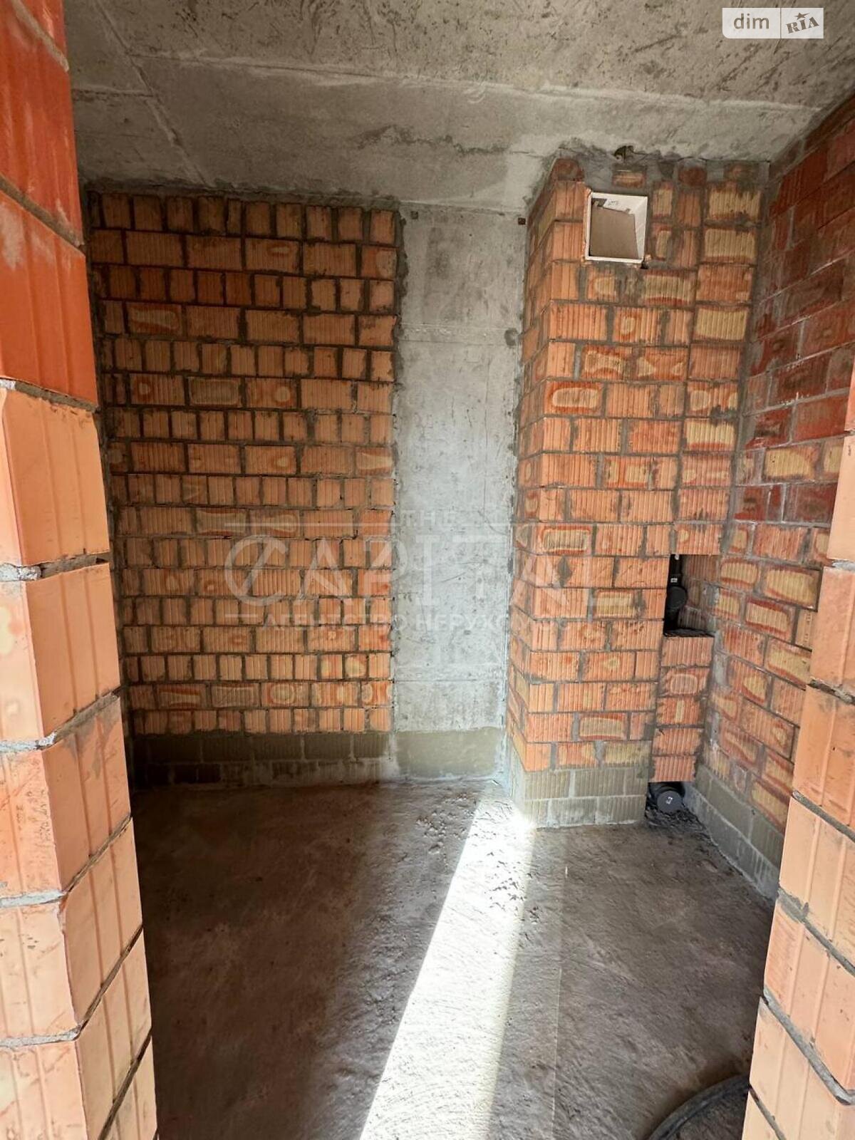 Продажа трехкомнатной квартиры в Киеве, на ул. Предславинская 44, район Печерский фото 1 Продажа трехкомнатной квартиры в Киеве, на ул. Предславинская 44, район Печерский фото 1