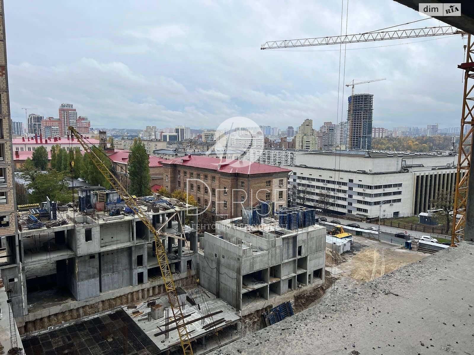Продажа однокомнатной квартиры в Киеве, на ул. Предславинская 35, район Печерский фото 1 Продажа однокомнатной квартиры в Киеве, на ул. Предславинская 35, район Печерский фото 1
