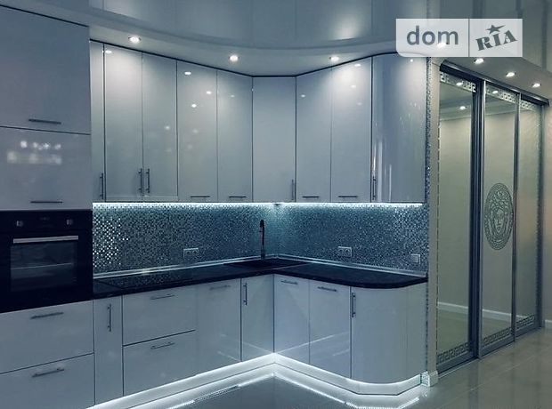 Продажа квартиры, 2 ком., Киев, р‑н. Печерский, ст.м. Дружбы народов, Профессора Подвысоцкого улица, дом 4в Продажа квартиры, 2 ком., Киев, р‑н. Печерский, ст.м. Дружбы народов, Профессора Подвысоцкого улица, дом 4в