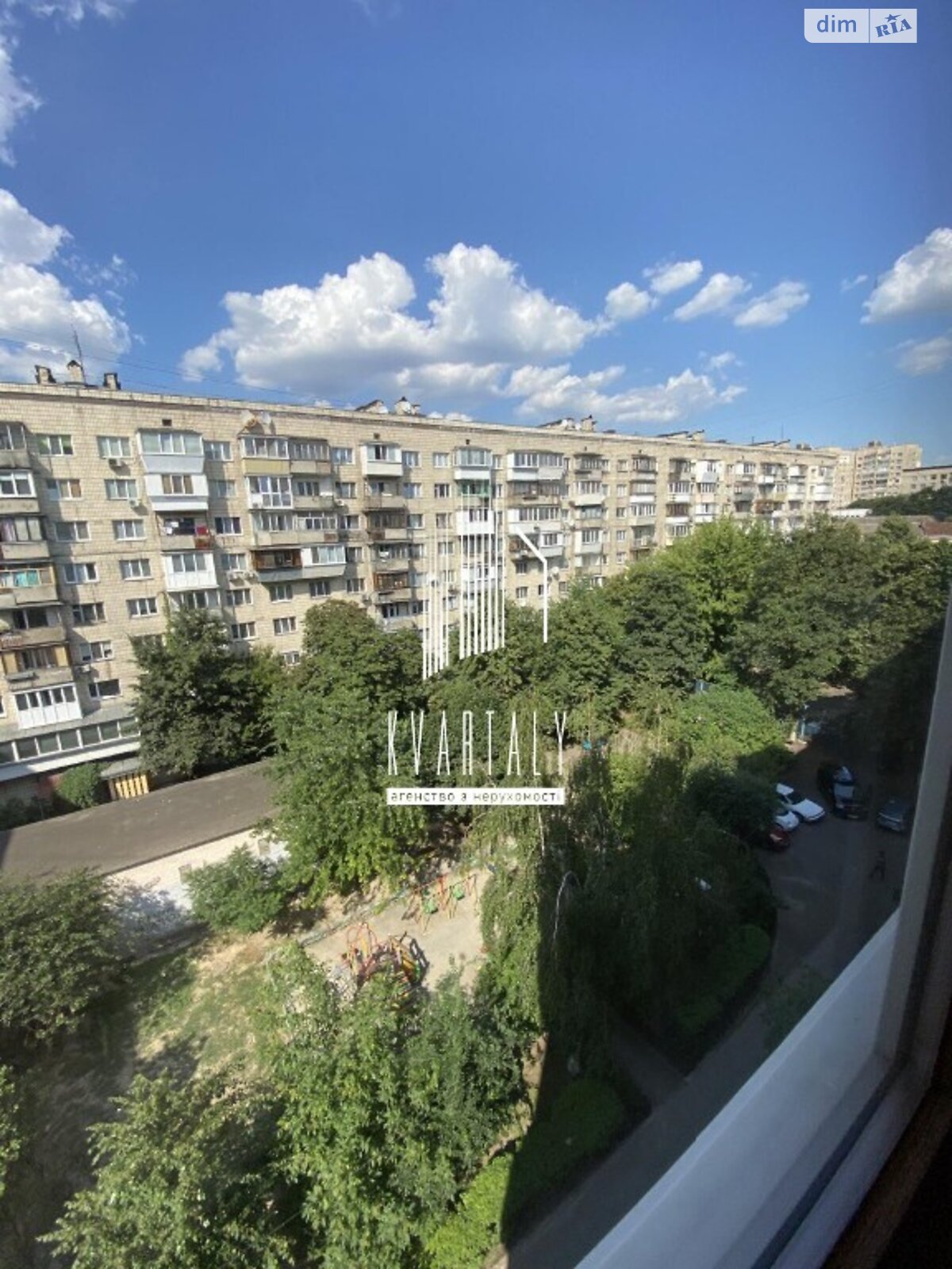 Продажа трехкомнатной квартиры в Киеве, на ул. Резницкая 8, район Печерский фото 1
