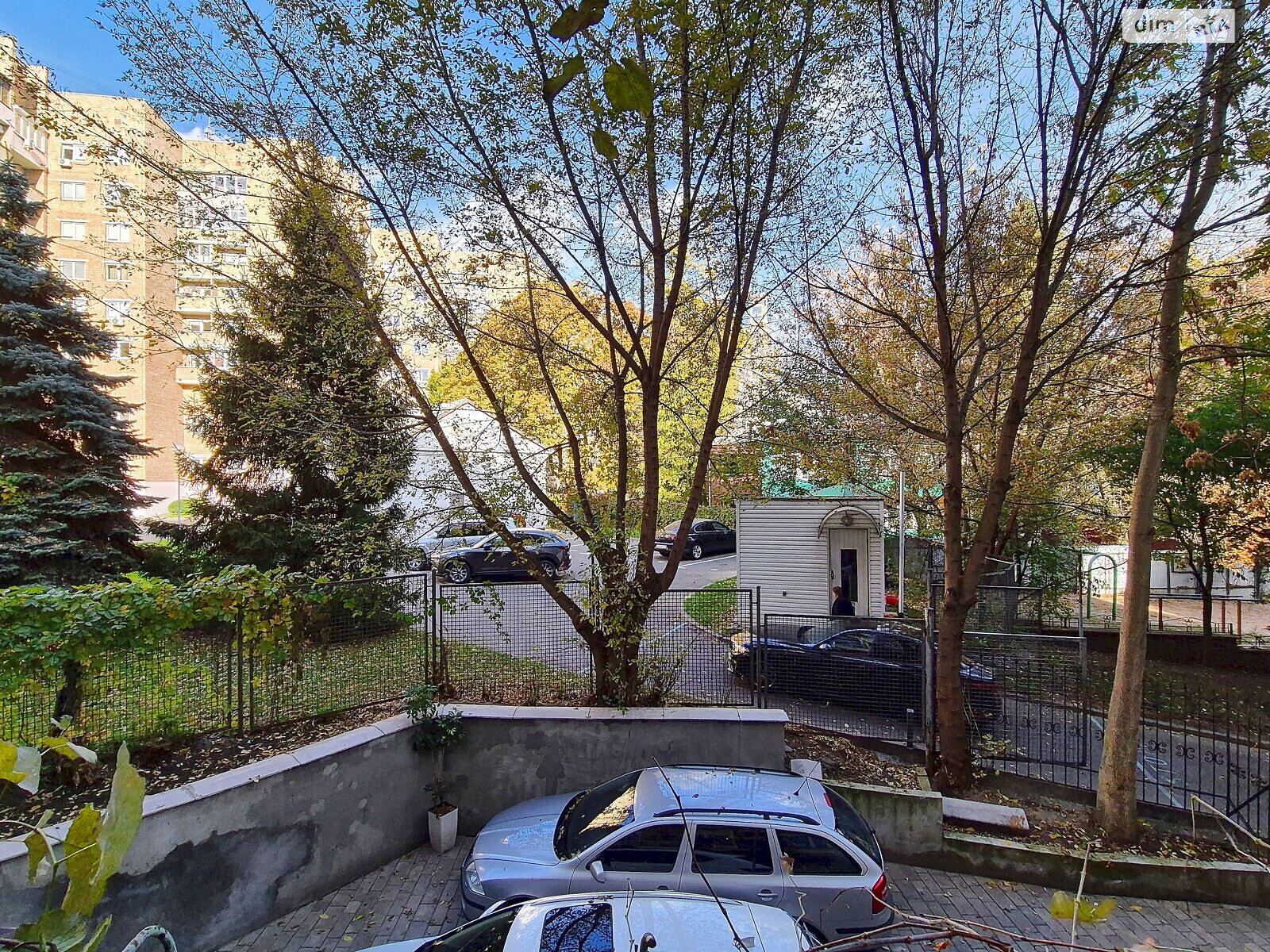 Продажа однокомнатной квартиры в Киеве, на ул. Рогнединская 3, район Печерский фото 1 Продажа однокомнатной квартиры в Киеве, на ул. Рогнединская 3, район Печерский фото 1