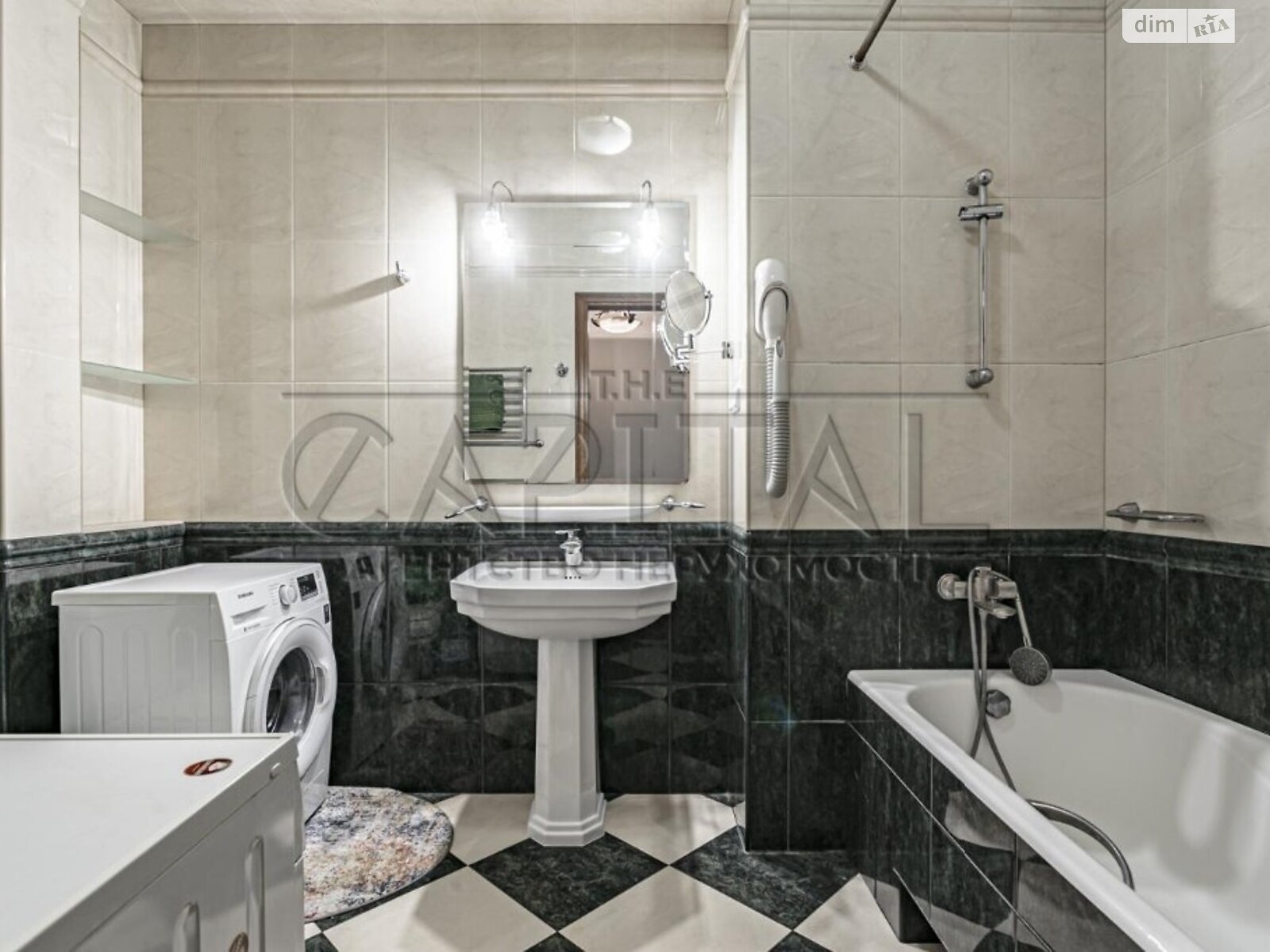Продажа трехкомнатной квартиры в Киеве, на ул. Саксаганского, район Печерский фото 1 Продажа трехкомнатной квартиры в Киеве, на ул. Саксаганского, район Печерский фото 1