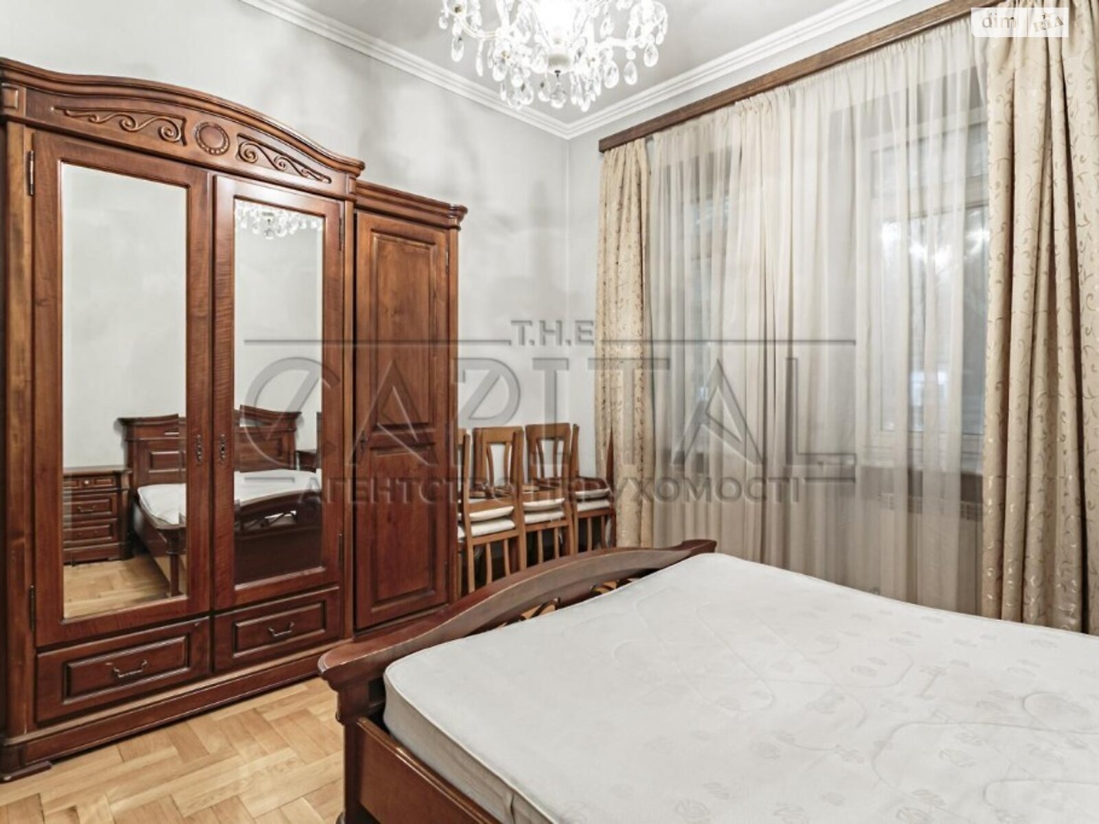 Продажа трехкомнатной квартиры в Киеве, на ул. Саксаганского, район Печерский фото 1 Продажа трехкомнатной квартиры в Киеве, на ул. Саксаганского, район Печерский фото 1
