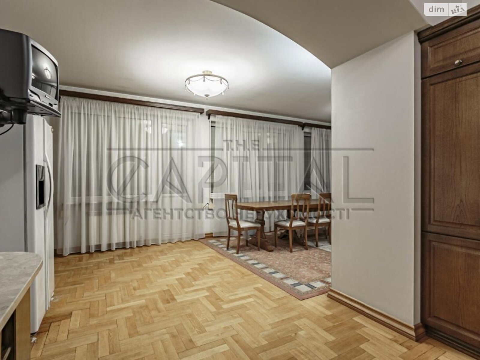 Продажа трехкомнатной квартиры в Киеве, на ул. Саксаганского, район Печерский фото 1 Продажа трехкомнатной квартиры в Киеве, на ул. Саксаганского, район Печерский фото 1