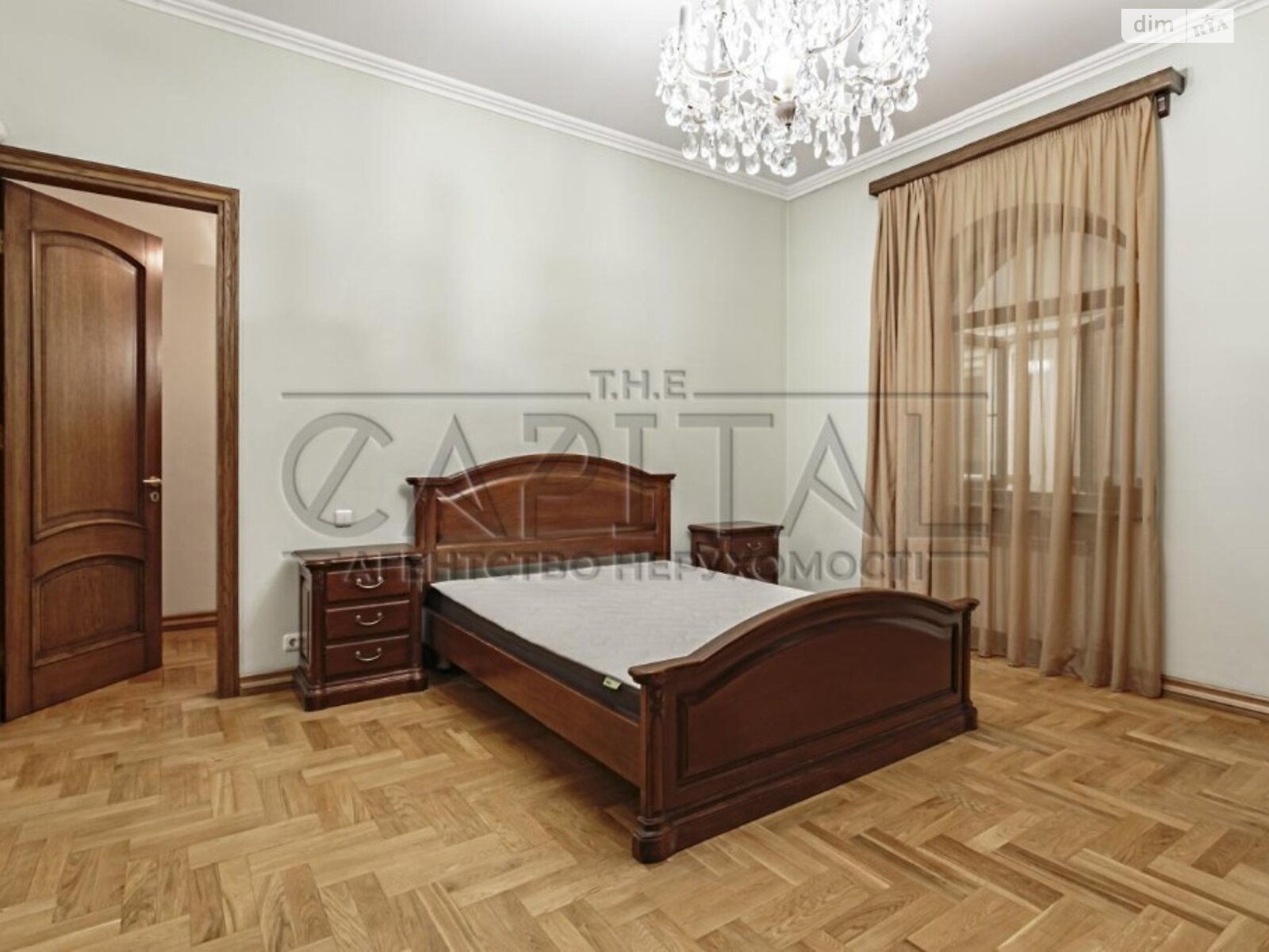 Продажа трехкомнатной квартиры в Киеве, на ул. Саксаганского, район Печерский фото 1 Продажа трехкомнатной квартиры в Киеве, на ул. Саксаганского, район Печерский фото 1