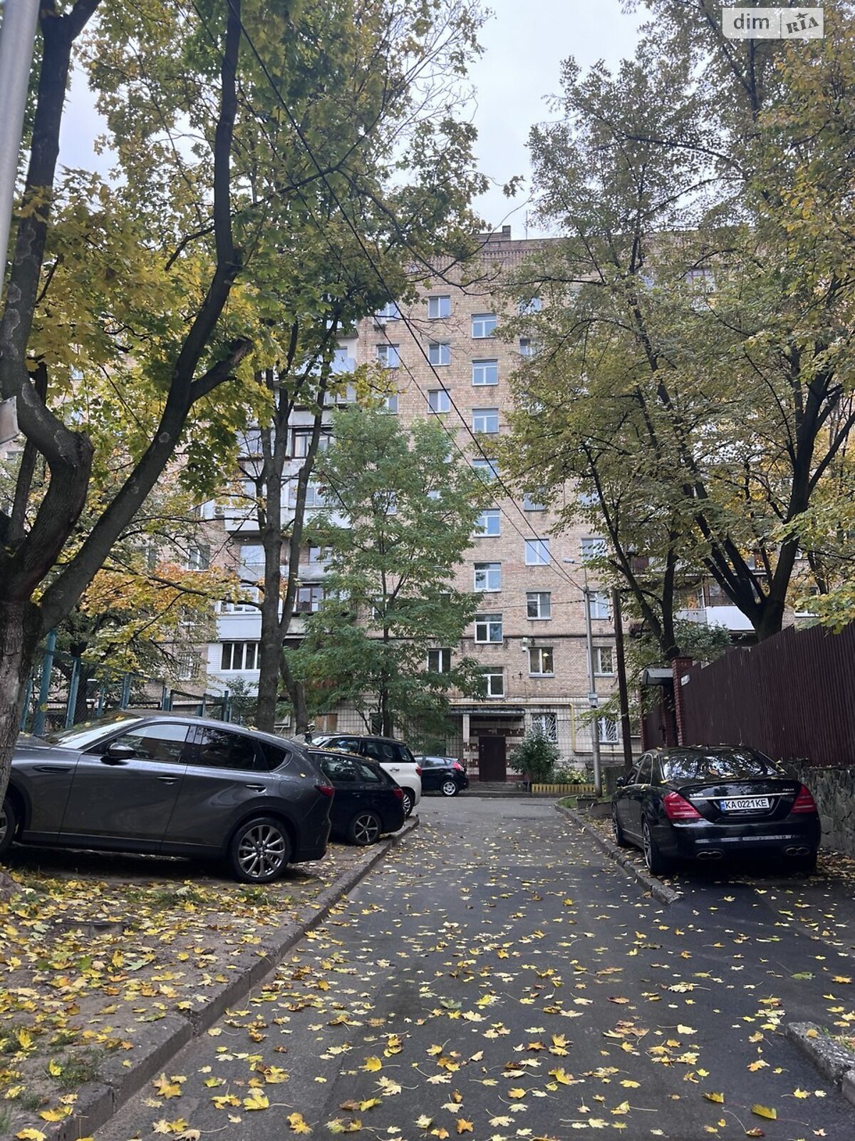 Продажа однокомнатной квартиры в Киеве, на ул. Саперное Поле 26, район Печерский фото 1 Продажа однокомнатной квартиры в Киеве, на ул. Саперное Поле 26, район Печерский фото 1