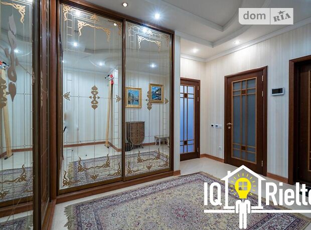 Продажа четырехкомнатной квартиры в Киеве, на ул. Коновальца Евгения 32б, район Печерский фото 1 Продажа четырехкомнатной квартиры в Киеве, на ул. Коновальца Евгения 32б, район Печерский фото 1