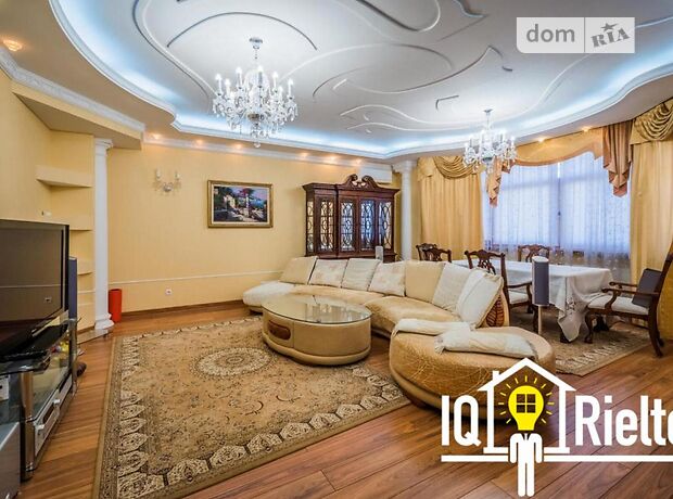 Продажа четырехкомнатной квартиры в Киеве, на ул. Коновальца Евгения 32б, район Печерский фото 1