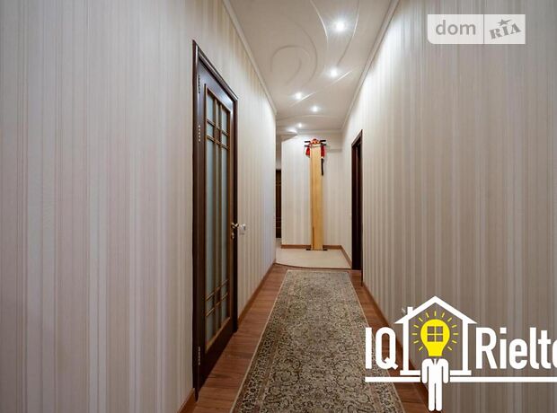 Продажа четырехкомнатной квартиры в Киеве, на ул. Коновальца Евгения 32б, район Печерский фото 1 Продажа четырехкомнатной квартиры в Киеве, на ул. Коновальца Евгения 32б, район Печерский фото 1