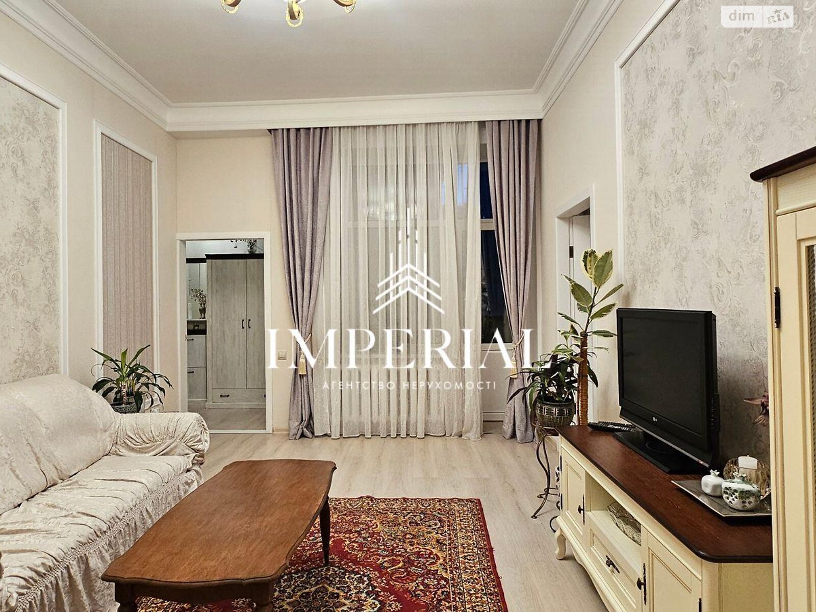 Продажа трехкомнатной квартиры в Киеве, на ул. Шота Руставели 32, район Печерский фото 1 Продажа трехкомнатной квартиры в Киеве, на ул. Шота Руставели 32, район Печерский фото 1